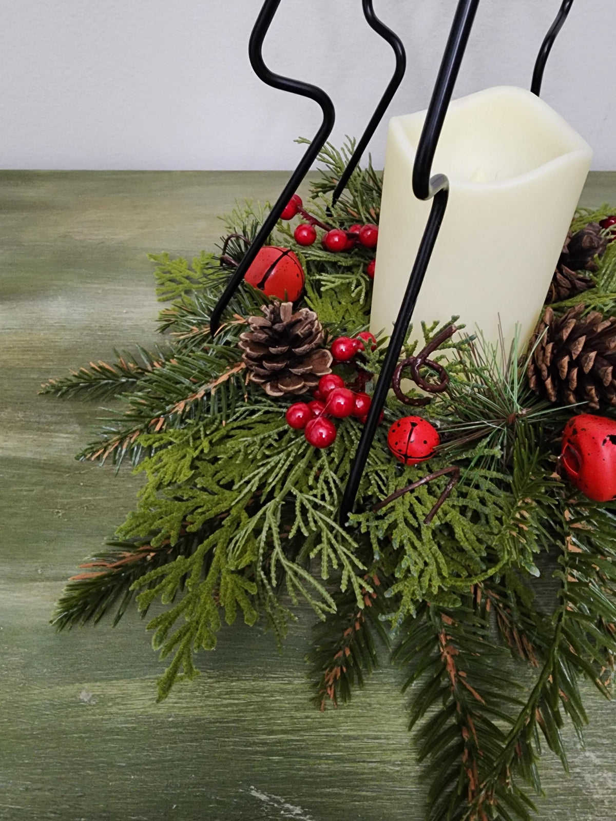 Christmas in Silhouette | Metal Christmas Tree Decoration