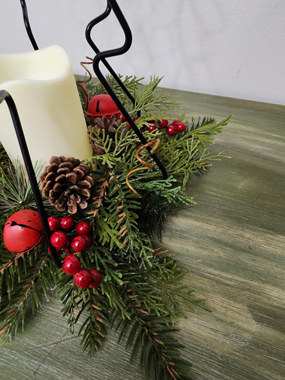 Christmas in Silhouette | Metal Christmas Tree Decoration